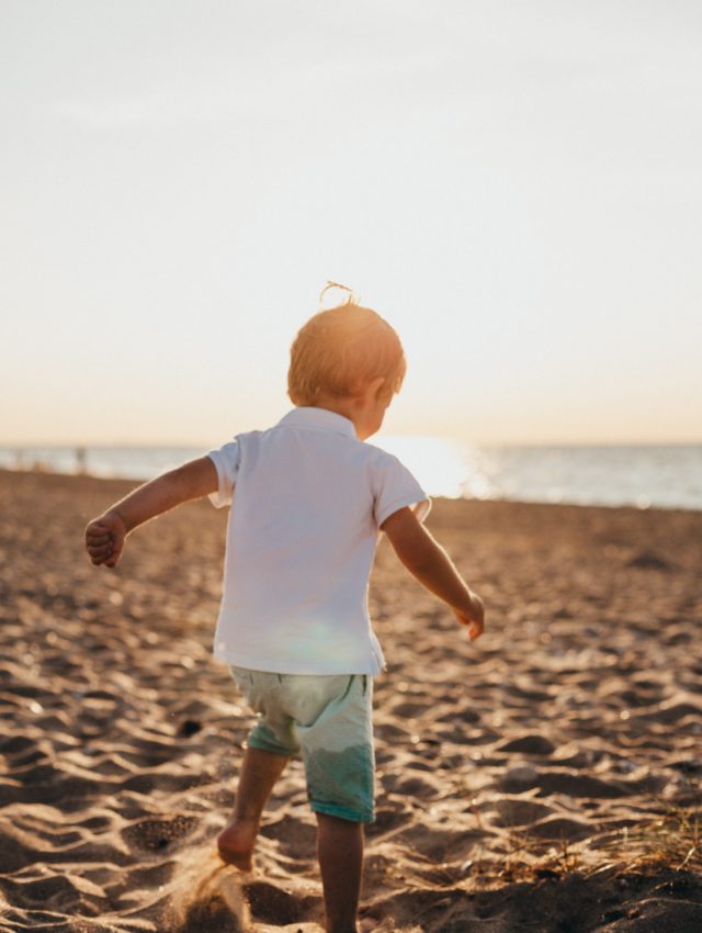 What Does My Son Need From Me?: A Joy Fueled Journey-As mothers it is easy to question whether or not we're raising our sons right. We are given an amazing gift in our children and there are several things we can be certain of they need from us.